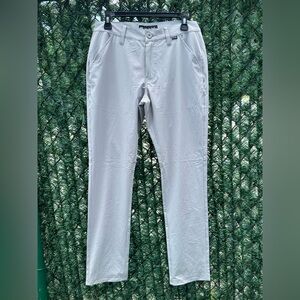 Travis Mathew Majestic x Players Performance Golf Pants in Light Gray Size 30